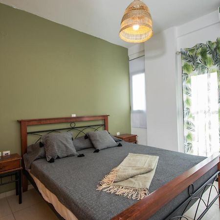 Chrisambelos Apartments Istro Bagian luar foto