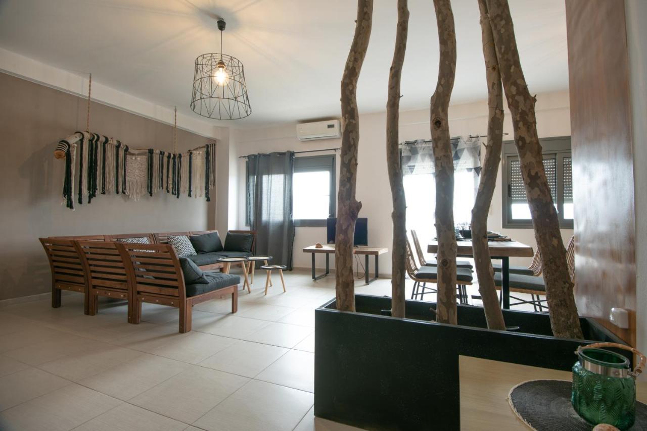 Chrisambelos Apartments Istro Bagian luar foto