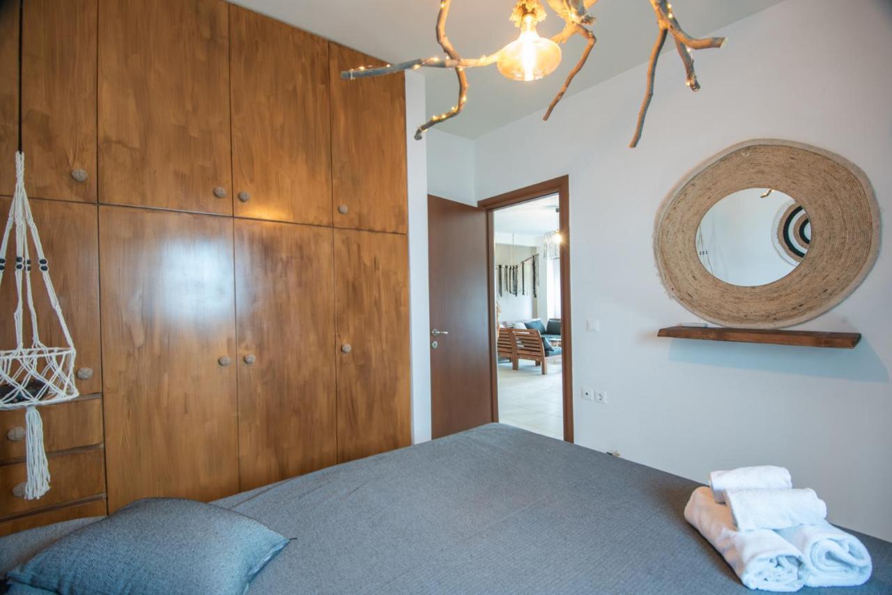 Chrisambelos Apartments Istro Bagian luar foto